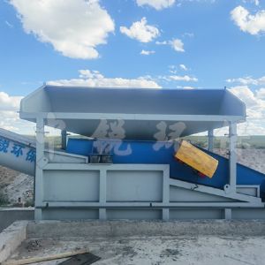 內(nèi)蒙古振動式砂石分離機安裝完工
